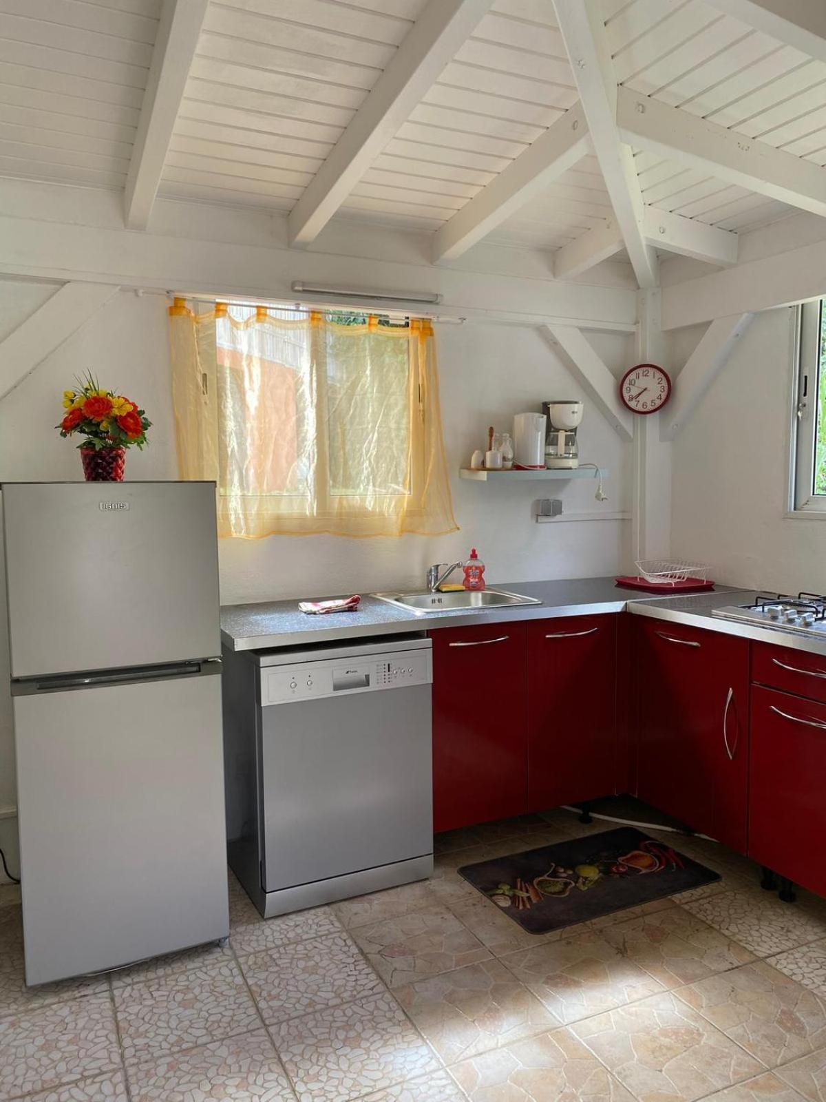 Aquaverde Eco Et Confort- Bas De Villa Avec Jardin Et Parking Le Gosier  Exteriér fotografie